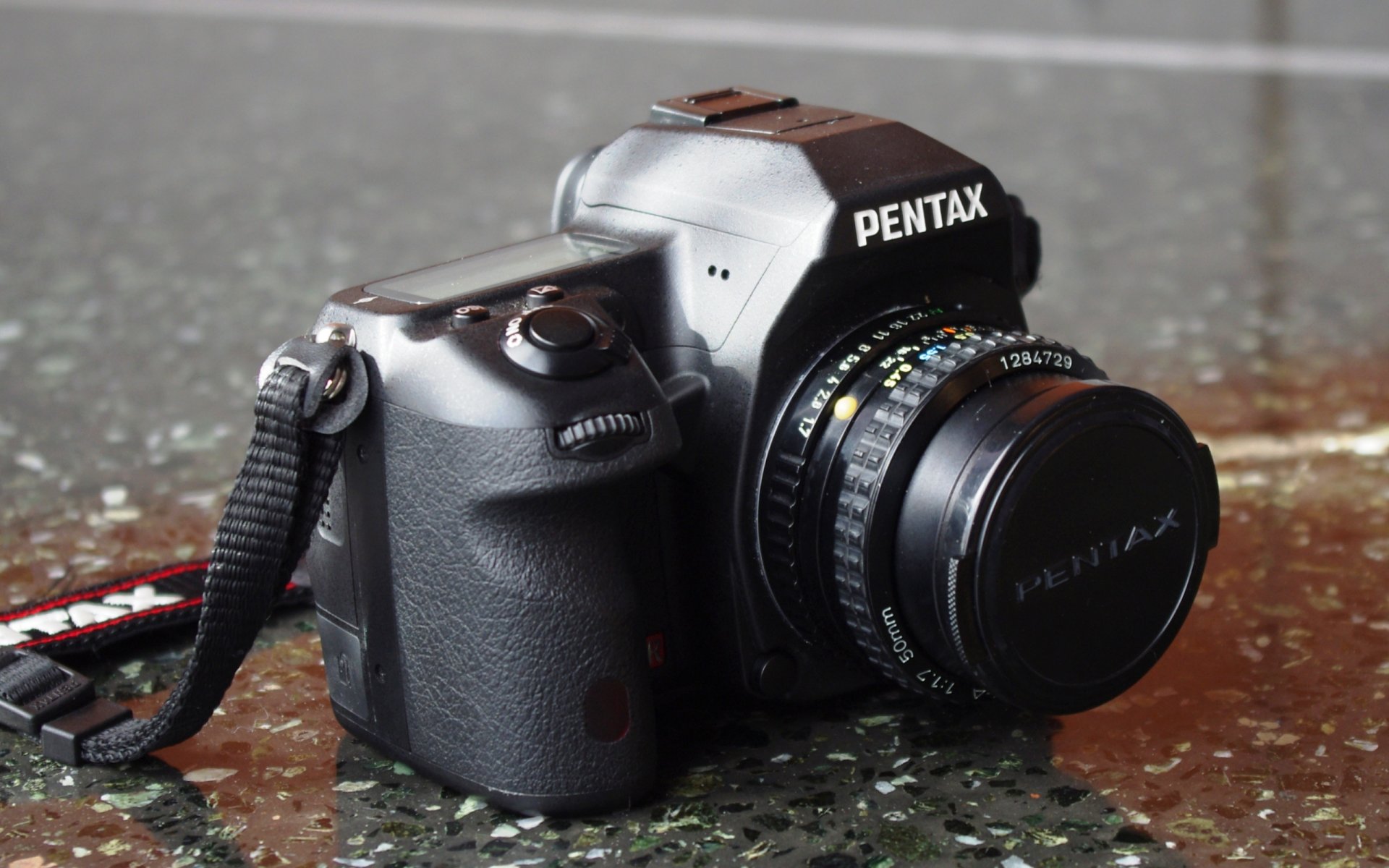 камера pentax k - 5ii + smc pentax -a 50mm f1.7 фон макро