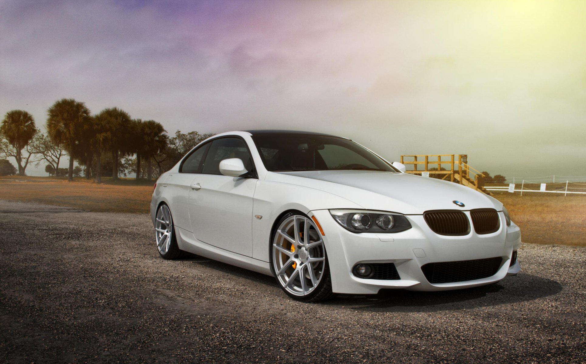 BMW 720 купе белая