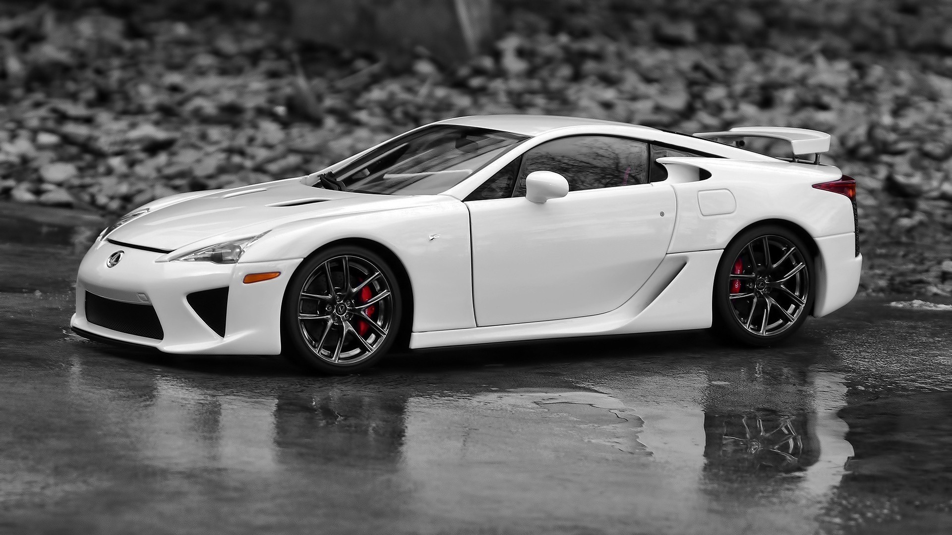 Лексус LFA белый