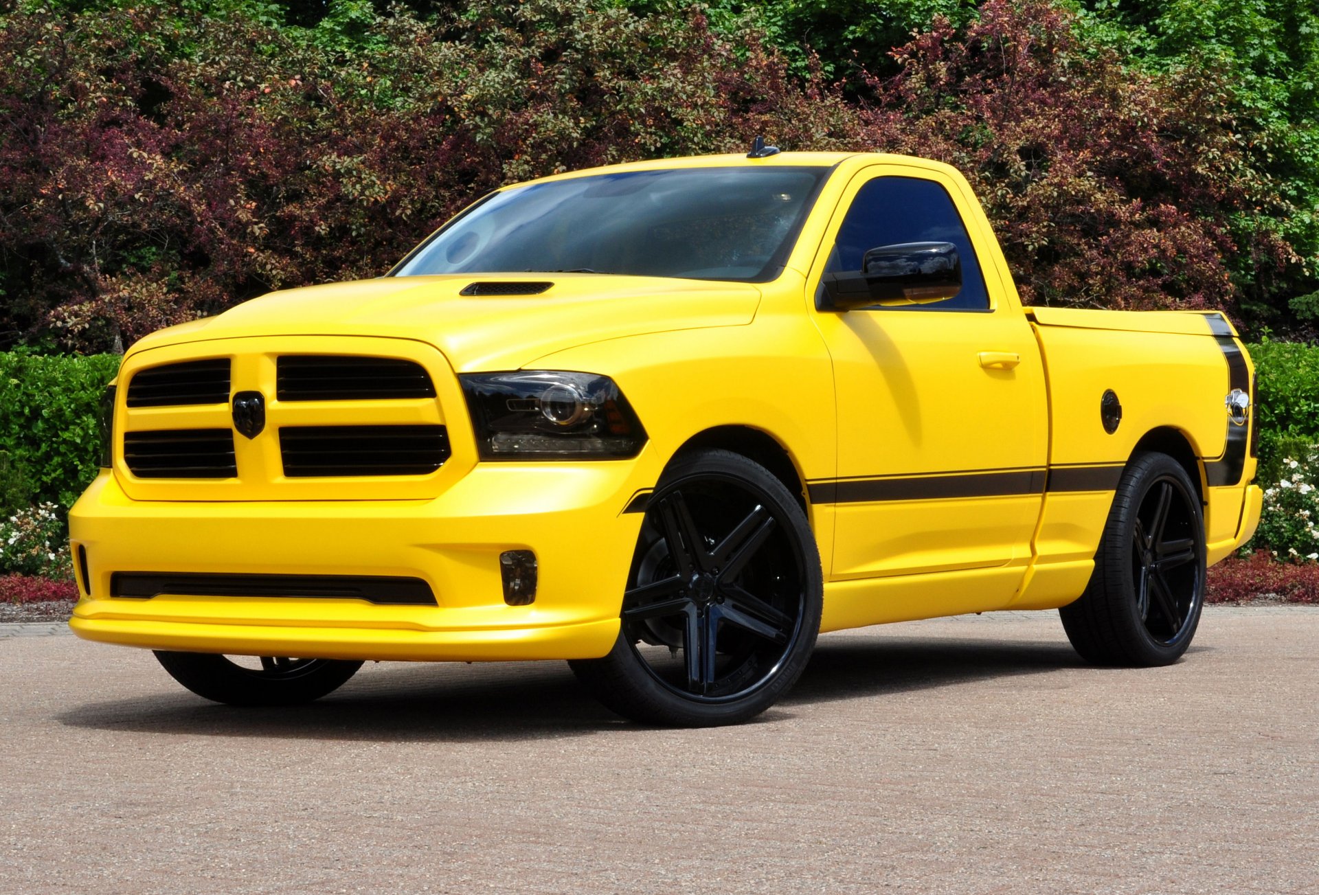 Dodge Ram 1500 Yellow