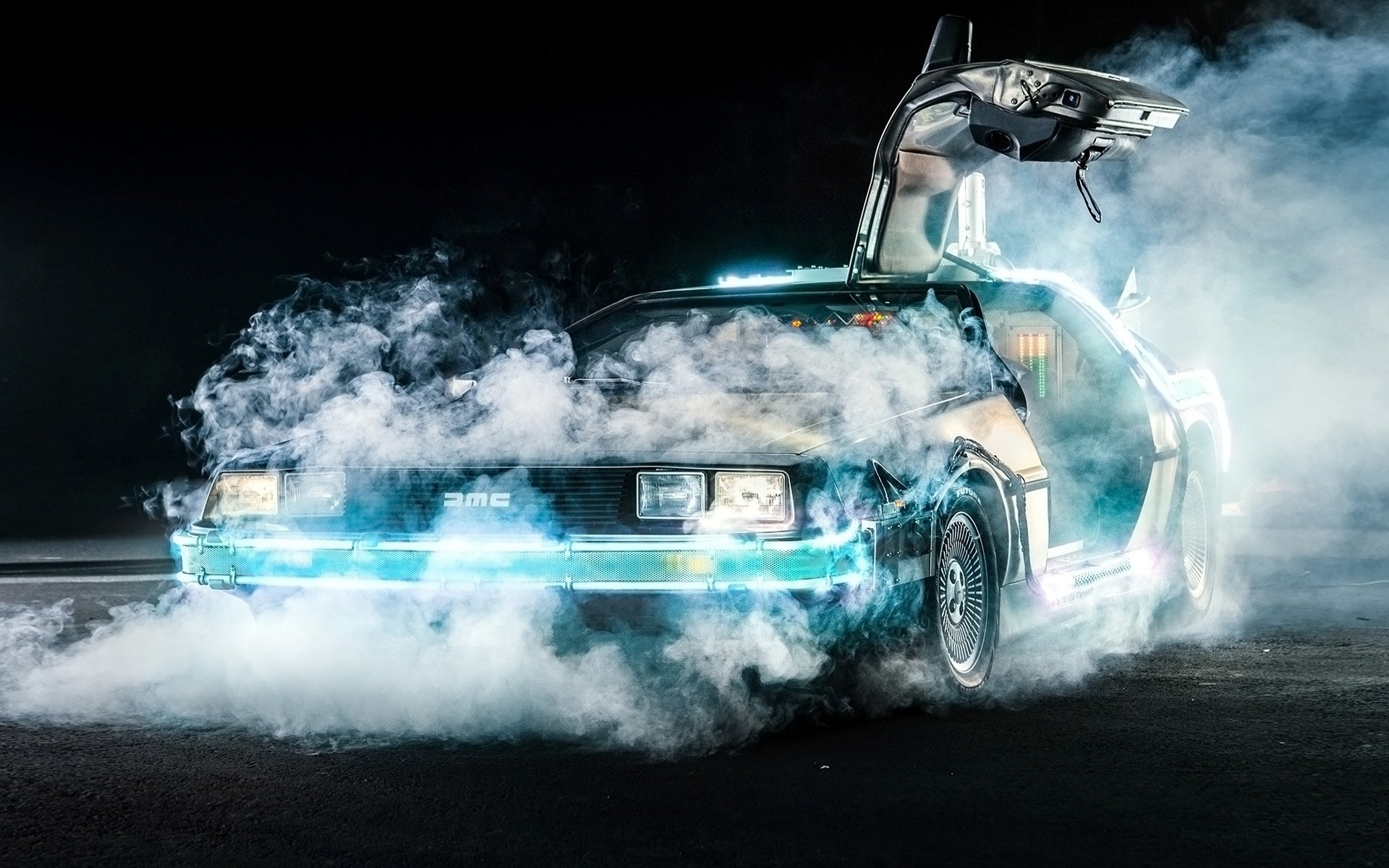 delorean dmc -12 назад в будущее машина времени делориан передок дым дверь фон