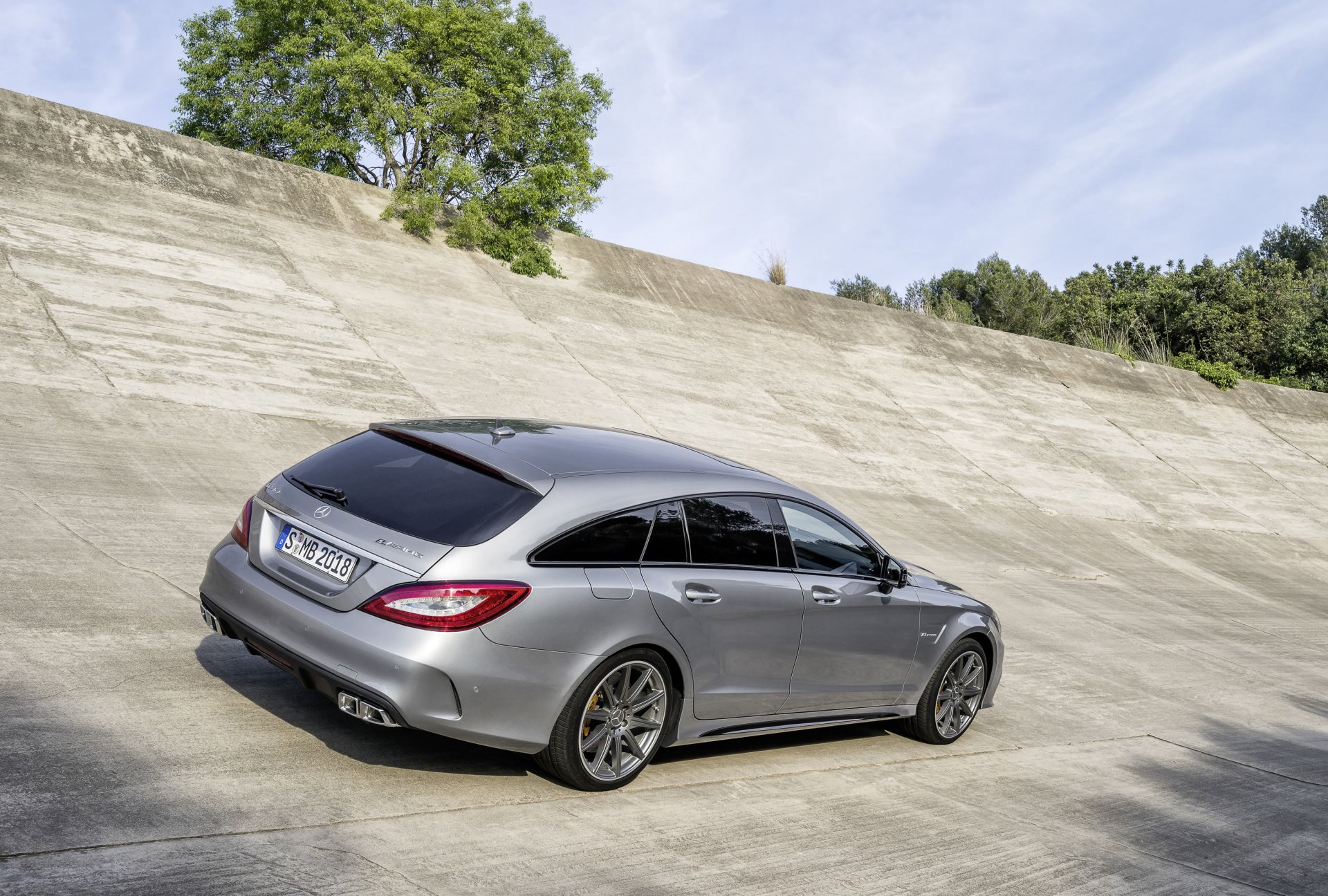 mercedes cls63 amg shooting brake s