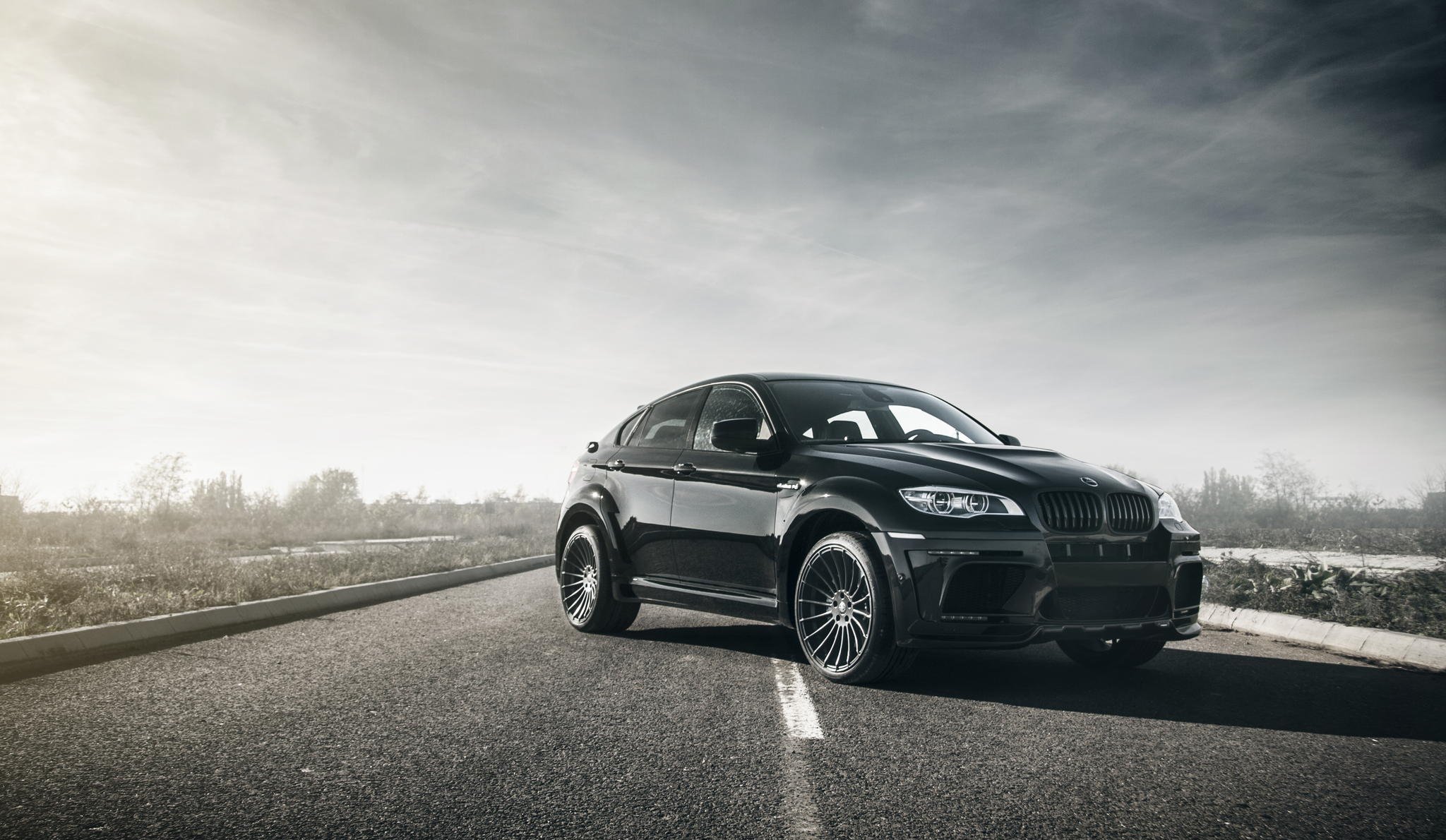 Авто x6. BMW x6 m50d черный. BMW x6 m черная. BMW x6 Hamann.